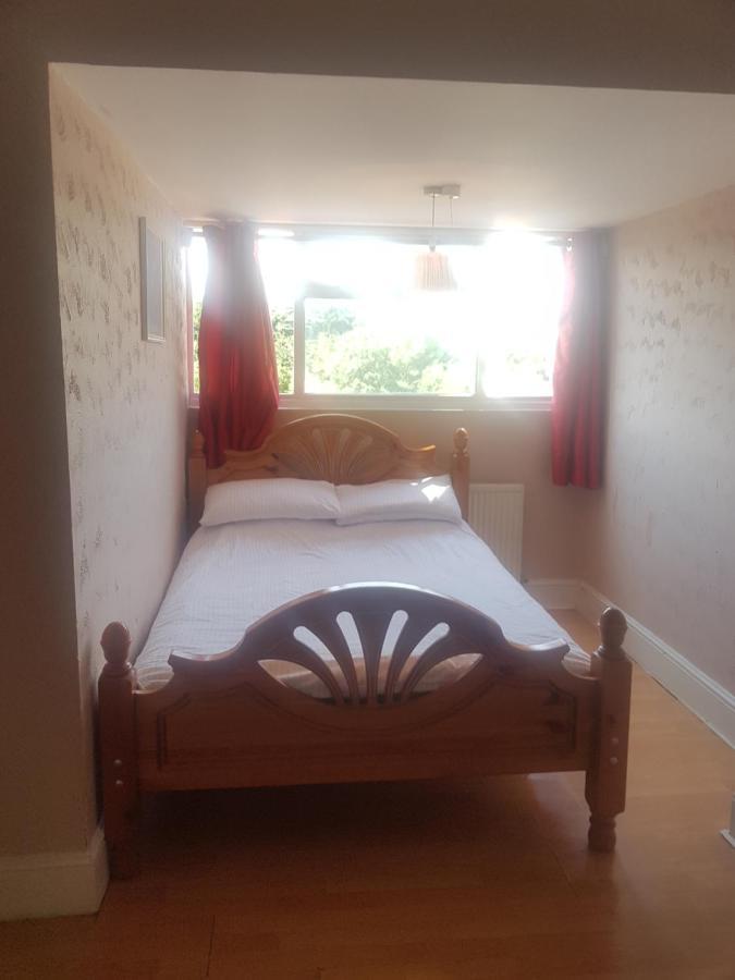 Dach Apartments - Cozy 3 Bed Apartment In Hendon Edgware Kültér fotó
