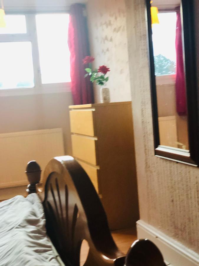 Dach Apartments - Cozy 3 Bed Apartment In Hendon Edgware Kültér fotó