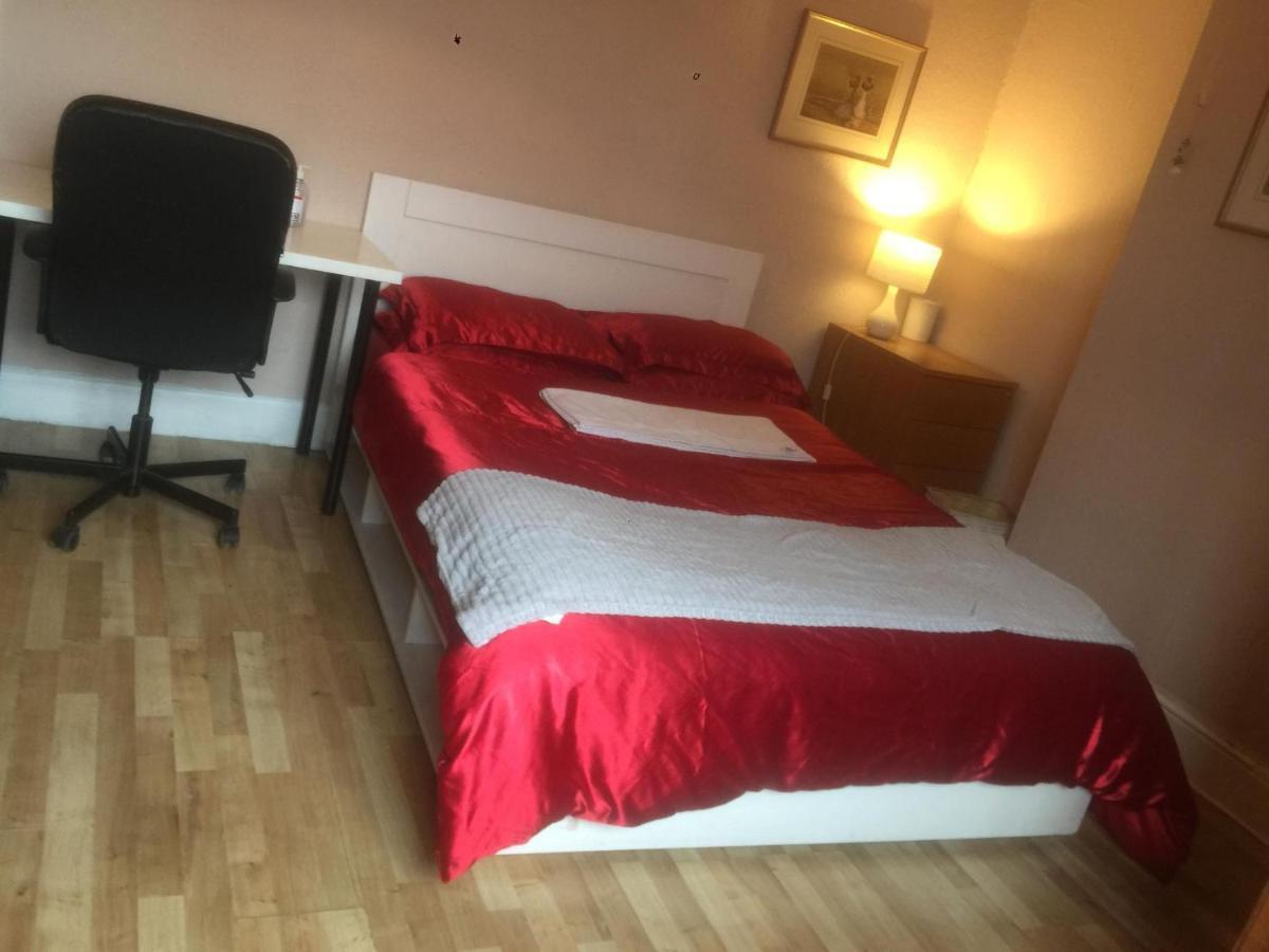 Dach Apartments - Cozy 3 Bed Apartment In Hendon Edgware Kültér fotó
