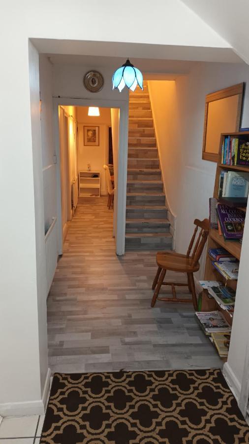 Dach Apartments - Cozy 3 Bed Apartment In Hendon Edgware Kültér fotó